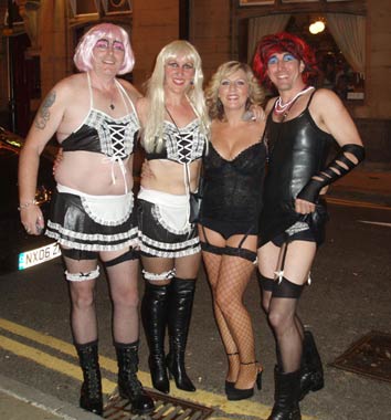 Photograph © Sandy & Norman 2006