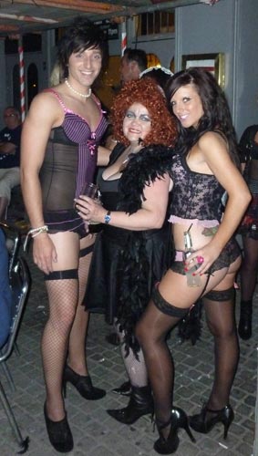 Image © Ricky / TimeWarp 2010