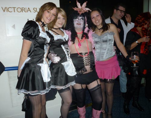 Image © Terry Campion (+caption) / TimeWarp 2010