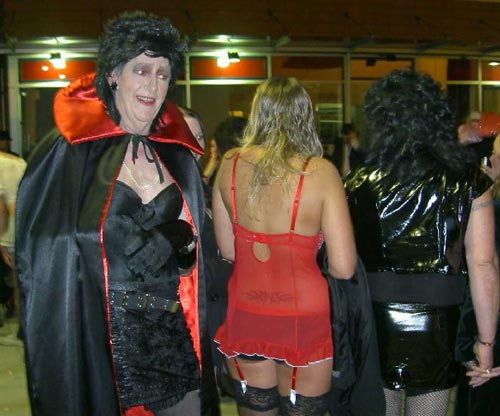 Image © Peter / TimeWarp 2009