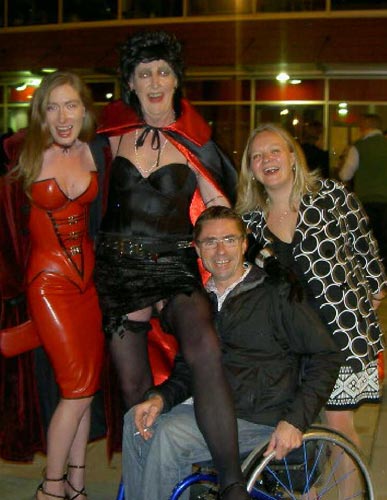 Image © Peter / TimeWarp 2009