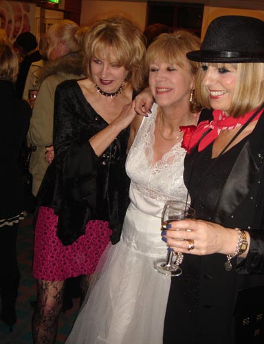 Image © Chris and Viv Lawrance / TimeWarp 2010