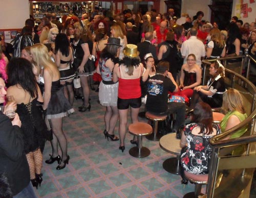 Image © Denise Lyons / TimeWarp 2010