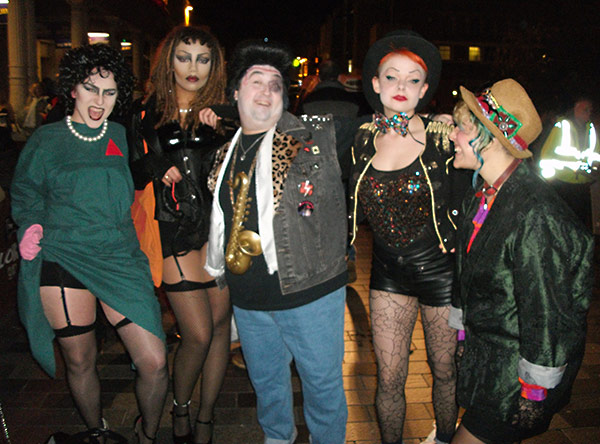Image Copyright Rob and Sherry / TimeWarp - Click to return