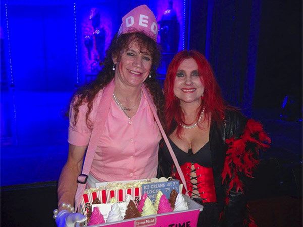 Image Copyright Su / TimeWarp - Click to return