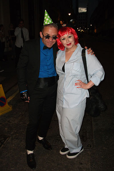 Image Copyright Rob R / TimeWarp - Click to return