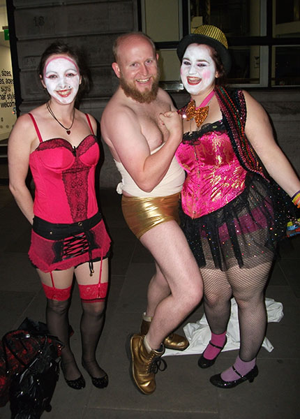 Image Copyright Rob R / TimeWarp - Click to return