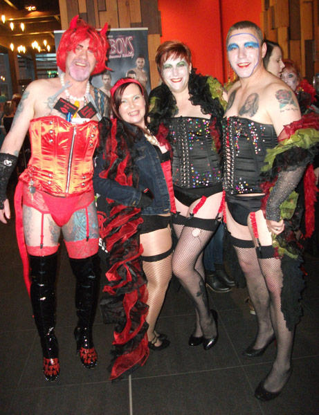 Image Copyright Rob R / TimeWarp - Click to return