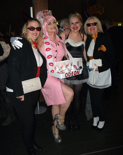 Image Copyright Rob R / TimeWarp - Click to return