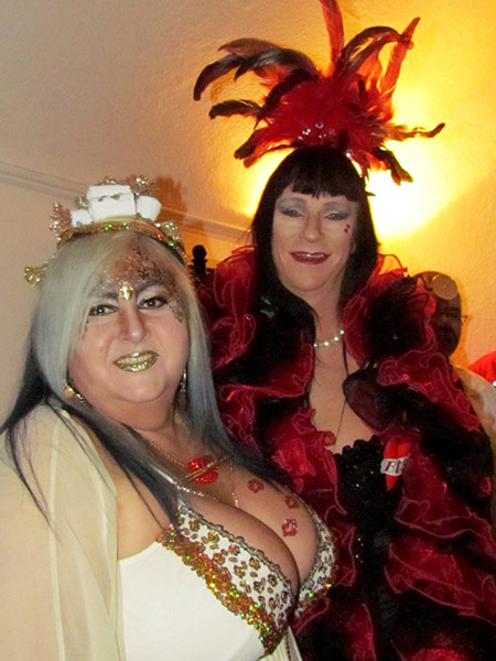 Image Copyright Helen HB / TimeWarp - Click to return