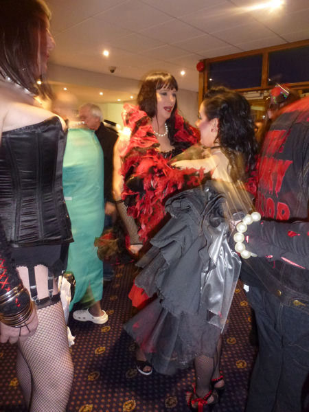 Image Copyright Karen and Norman / TimeWarp - Click to return