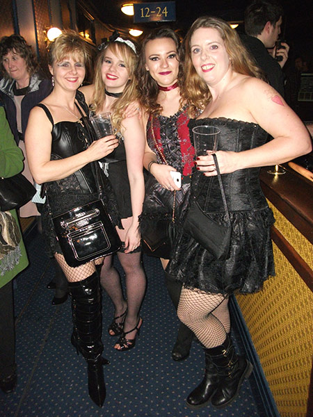 Image Copyright Rob and Sherry / TimeWarp - Click to return