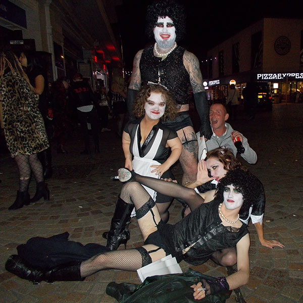 Image Copyright Mark T / TimeWarp - Click to return