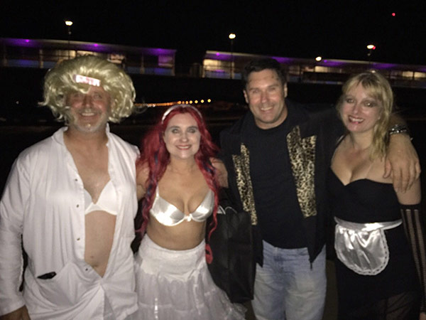 Image Copyright Su W / TimeWarp - Click to return