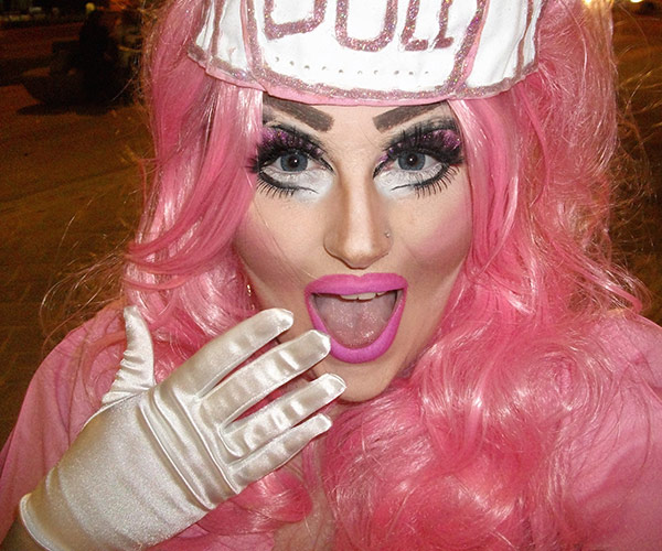 Image Copyright Pam H / TimeWarp - Click to return