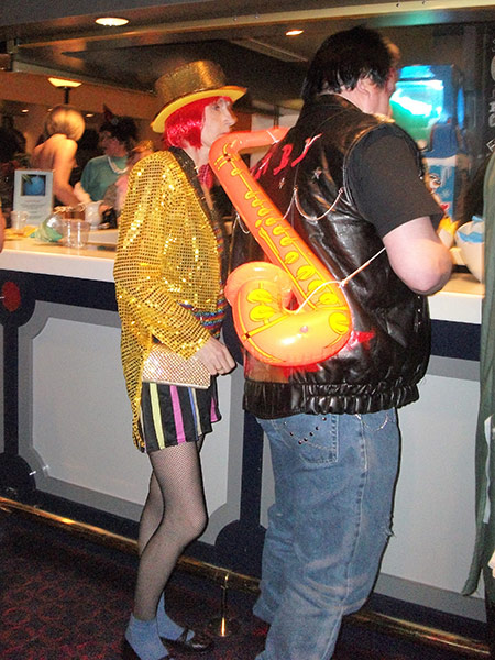 Image Copyright Pam H / TimeWarp - Click to return