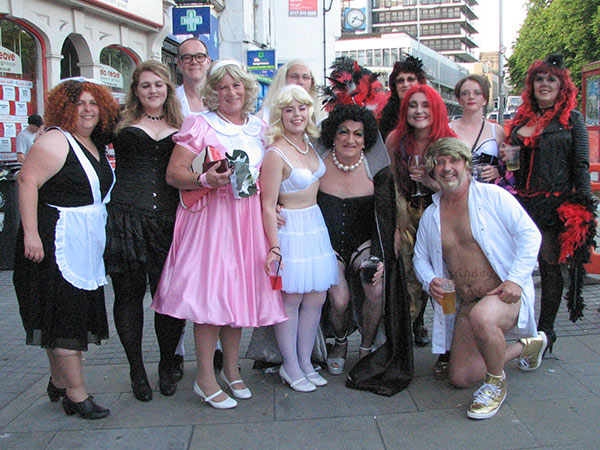 Image Copyright Helen HB / TimeWarp - Click to return