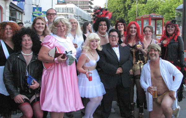 Image Copyright Helen HB / TimeWarp - Click to return
