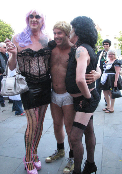 Image Copyright Helen HB / TimeWarp - Click to return