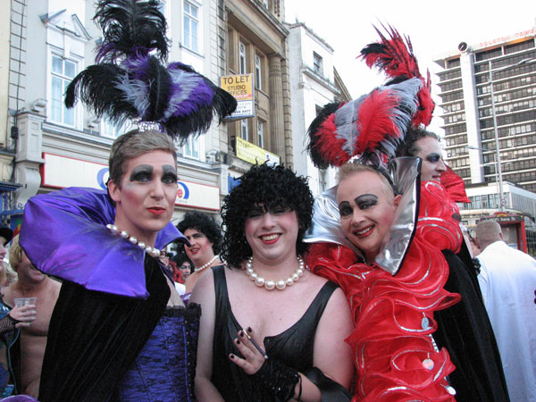 Image Copyright Helen HB / TimeWarp - Click to return