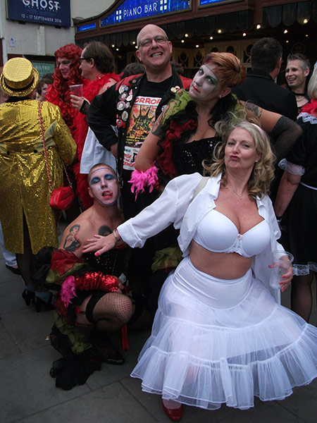 Image Copyright Rob and Sherry / TimeWarp - Click to return