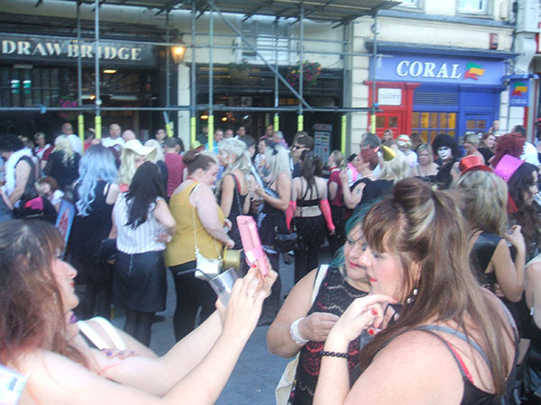 Image Copyright Steve and Lin / TimeWarp - Click to return