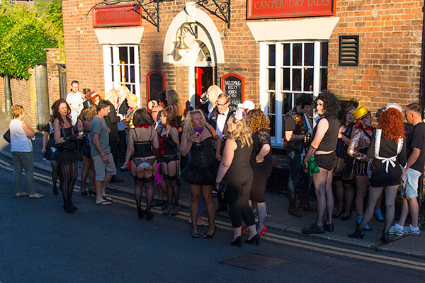 Image Copyright TWW / TimeWarp - Click to return