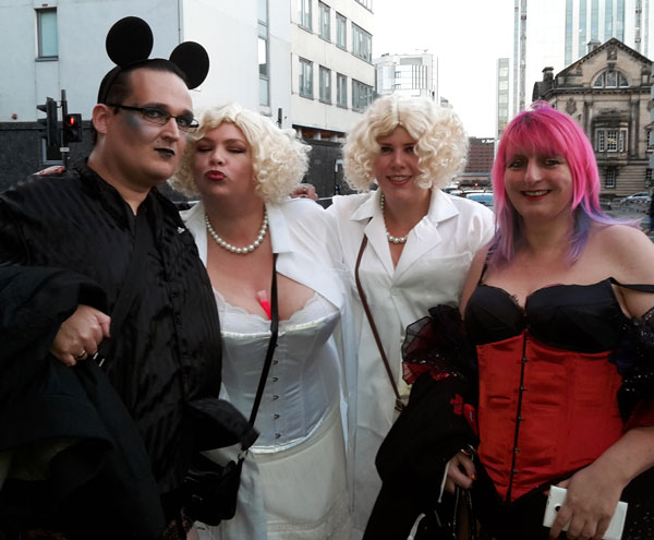 Image Copyright Dave/Davina / TimeWarp - Click to return