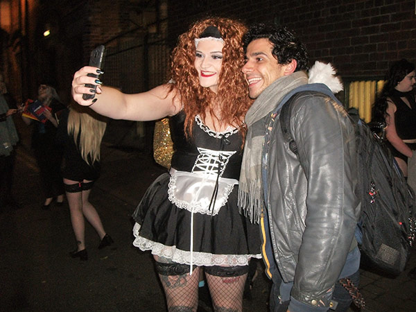 Image Copyright Pam / TimeWarp - Click to return