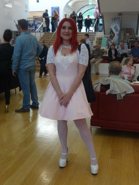 Image Copyright Su W / TimeWarp - Click to return