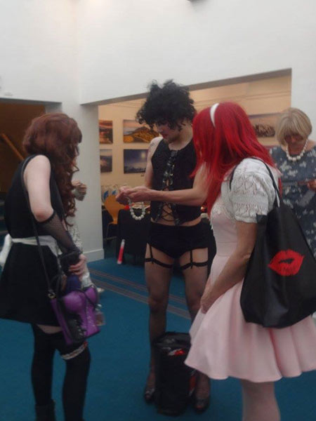 Image Copyright Su W / TimeWarp - Click to return