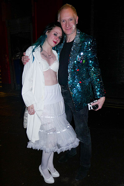 Image Copyright Nikki / TimeWarp - Click to return