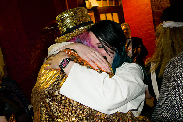 Image Copyright Nikki / TimeWarp - Click to return