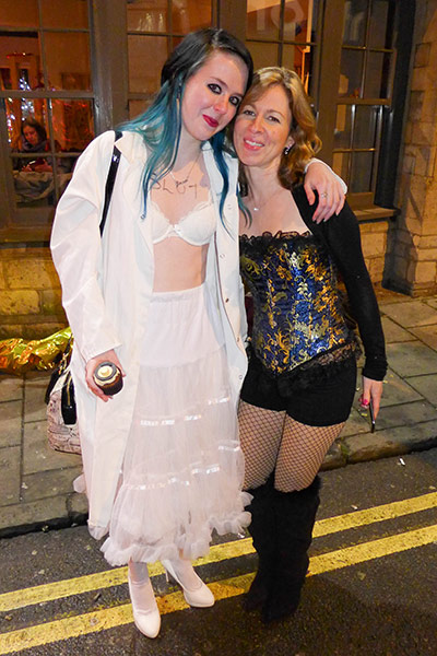 Image Copyright Nikki / TimeWarp - Click to return