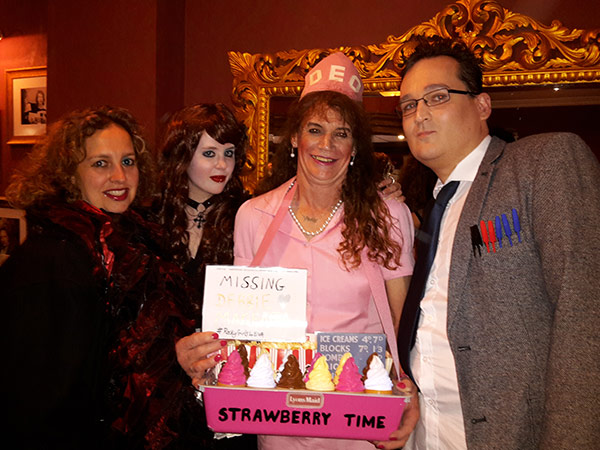 Image Copyright Dave/Davina / TimeWarp - Click to return