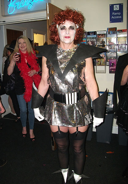 Image Copyright Rob & Sherry / TimeWarp - Click to return