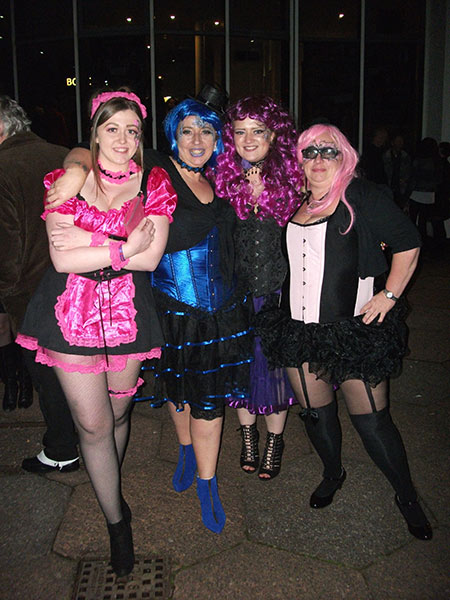 Image Copyright Rob & Sherry / TimeWarp - Click to return