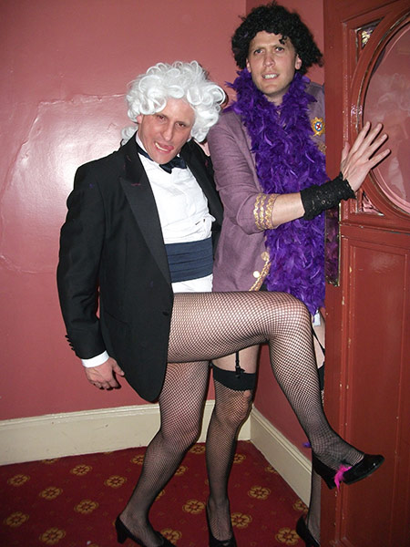 Image Copyright Rob R / TimeWarp - Click to return