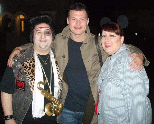 Image Copyright Rob R / TimeWarp - Click to return