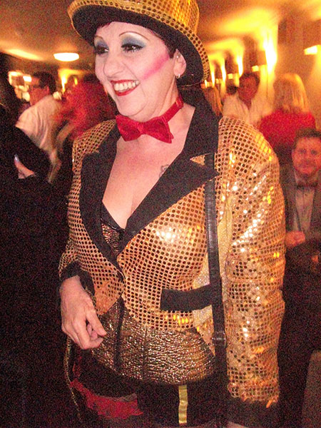 Image Copyright Pam / TimeWarp - Click to return