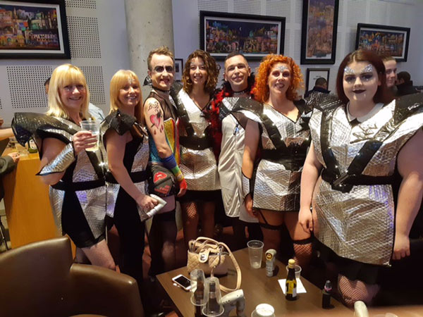 Image Copyright James H / TimeWarp - Click to return