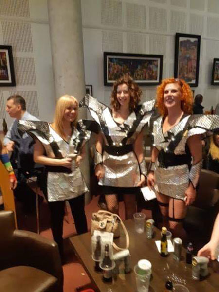 Image Copyright James H / TimeWarp - Click to return