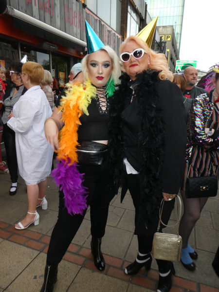 Image Copyright Karen & Norman / TimeWarp - Click to return