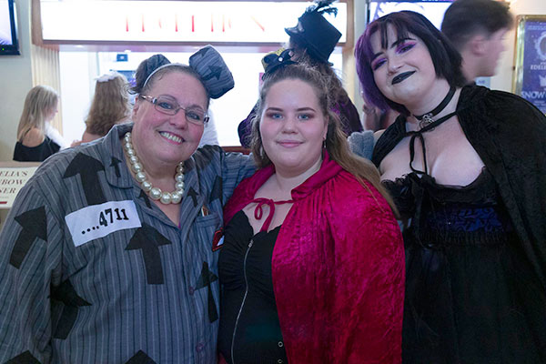 Image Copyright TimeWarpWebmaster / TimeWarp - Click to return