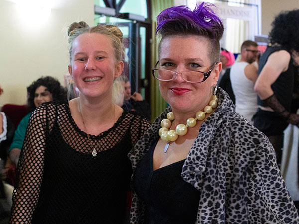 Image Copyright TimeWarpWebmaster / TimeWarp - Click to return