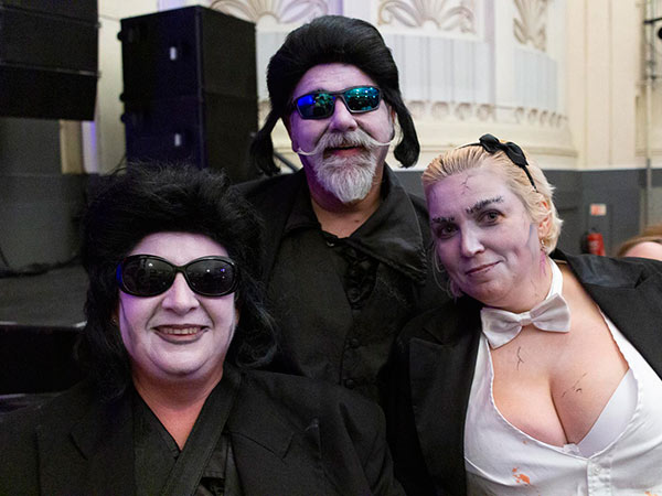 Image Copyright TimeWarpWebmaster / TimeWarp - Click to return