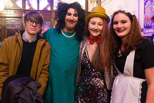 Image Copyright TimeWarp Webmaster / TimeWarp - Click to return