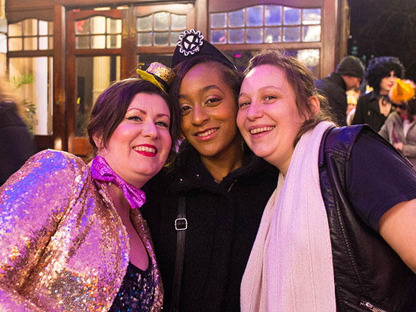 Image Copyright TimeWarp Webmaster / TimeWarp - Click to return