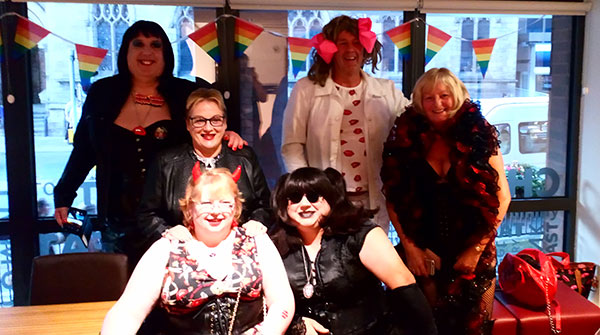 Image Copyright Helen / TimeWarp - Click to return