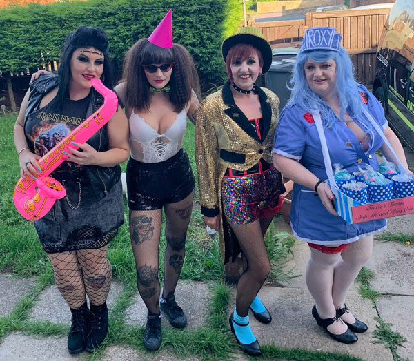 Image Copyright Pam / TimeWarp - Click to return